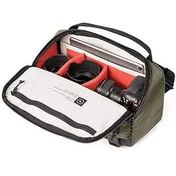 Amazon | Moment 10L カメラスリングバッグ - 調節可能な